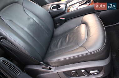 Позашляховик / Кросовер Audi Q7 2014 в  фото 35 Позашляховик / Кросовер Audi Q7 2014 в