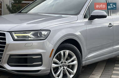 Позашляховик / Кросовер Audi Q7 2015 в  фото 13 Позашляховик / Кросовер Audi Q7 2015 в