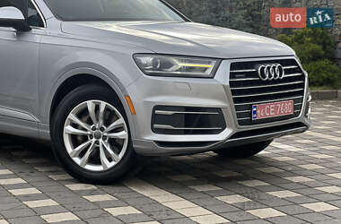 Позашляховик / Кросовер Audi Q7 2015 в  фото 28 Позашляховик / Кросовер Audi Q7 2015 в