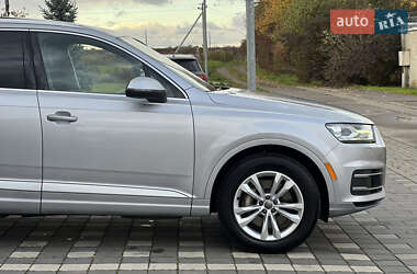 Позашляховик / Кросовер Audi Q7 2015 в  фото 99 Позашляховик / Кросовер Audi Q7 2015 в