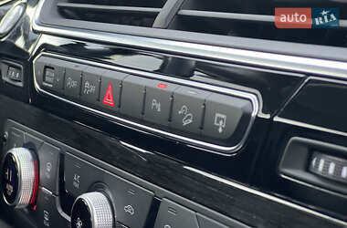 Позашляховик / Кросовер Audi Q7 2015 в  фото 109 Позашляховик / Кросовер Audi Q7 2015 в