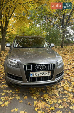 Внедорожник / Кроссовер Audi Q7 2011 в Нетешине