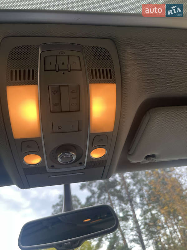 Внедорожник / Кроссовер Audi Q7 2011 в Нетешине