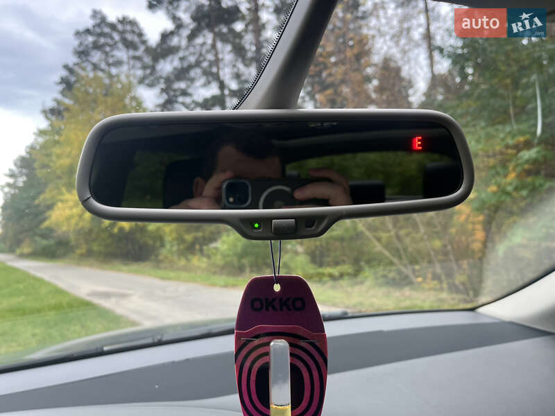 Внедорожник / Кроссовер Audi Q7 2011 в Нетешине