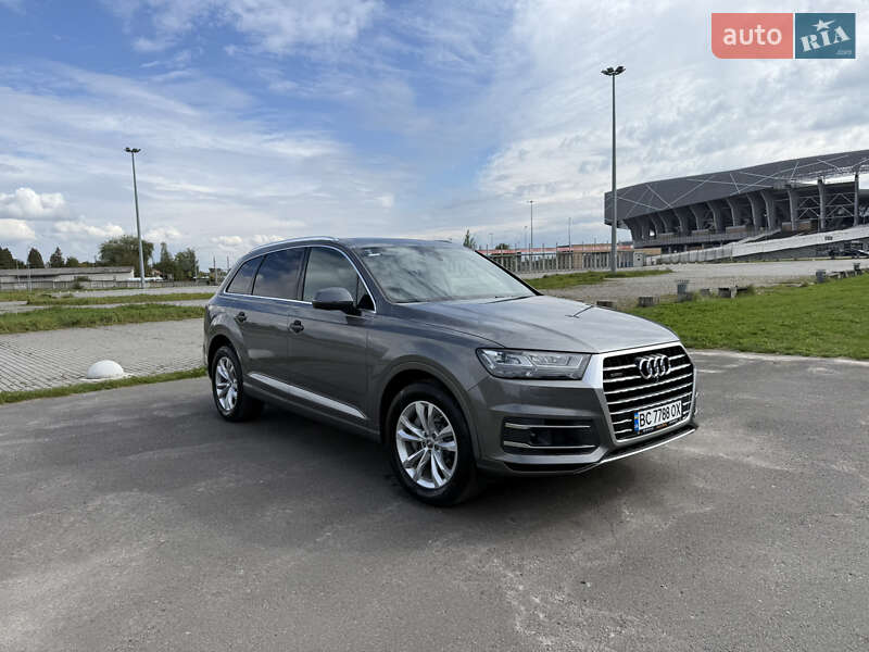 Внедорожник / Кроссовер Audi Q7 2017 в Львове
