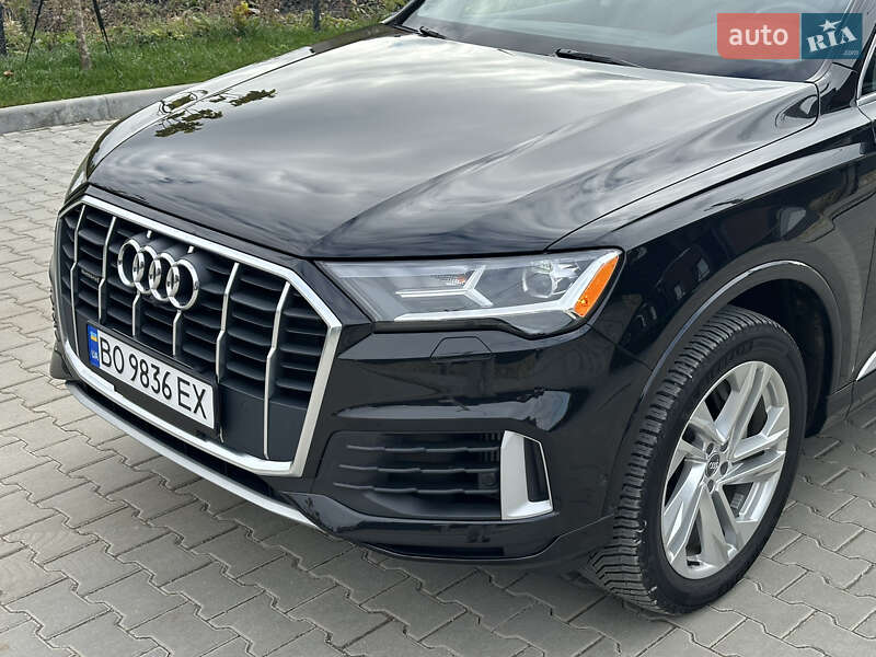Позашляховик / Кросовер Audi Q7 2020 в Тернополі