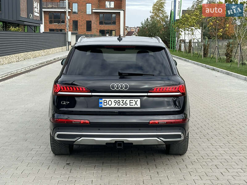 Позашляховик / Кросовер Audi Q7 2020 в Тернополі