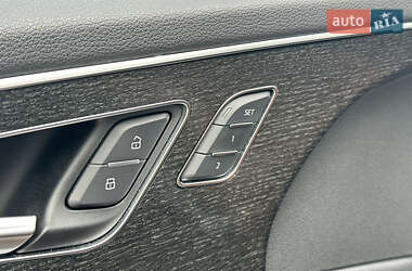 Внедорожник / Кроссовер Audi Q7 2020 в 
