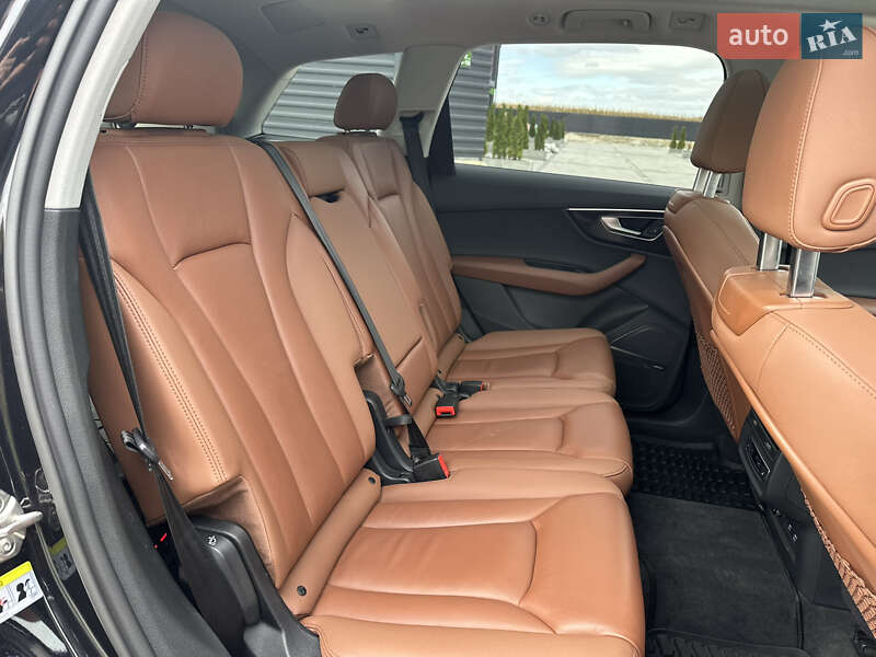 Позашляховик / Кросовер Audi Q7 2020 в Тернополі