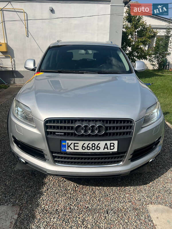Позашляховик / Кросовер Audi Q7 2007 в Дніпрі фото Позашляховик / Кросовер Audi Q7 2007 в Дніпрі