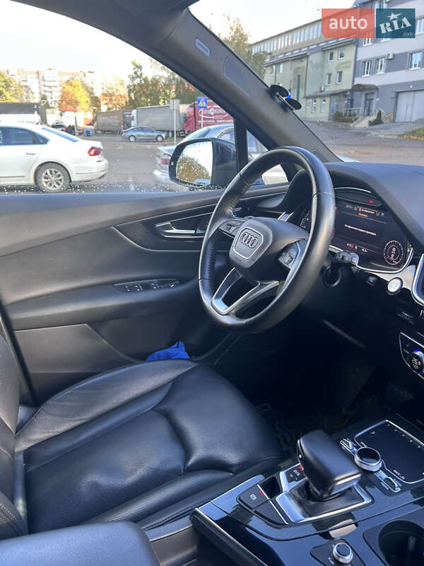 Позашляховик / Кросовер Audi Q7 2018 в Львові