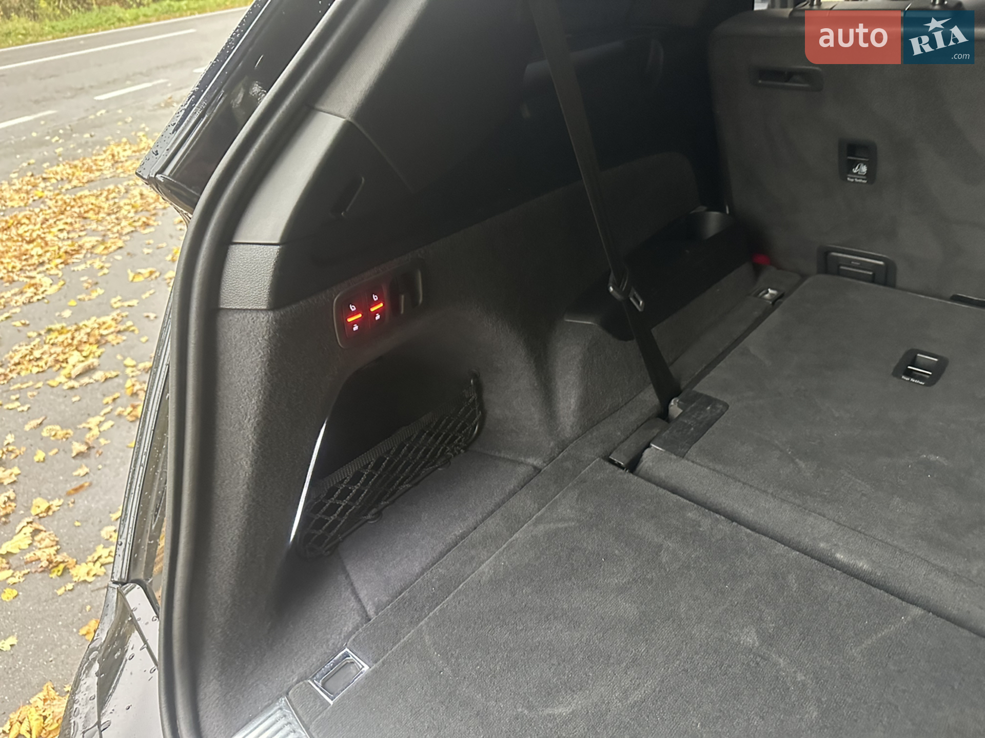Audi Q7 2018 VIN WA1VAAF74KD025311 фото оголошення 13 з 21