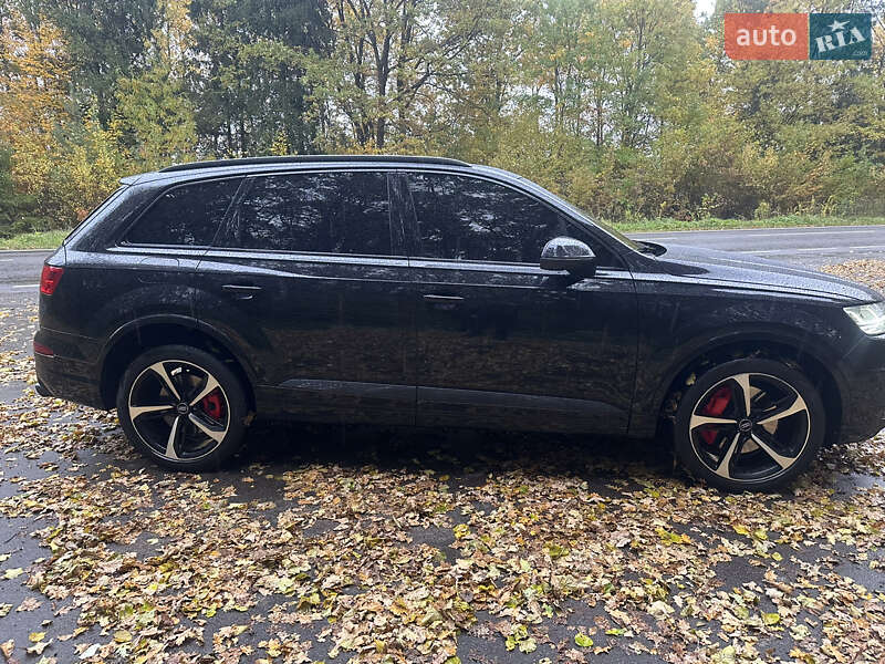 Внедорожник / Кроссовер Audi Q7 2018 в Ивано-Франковске