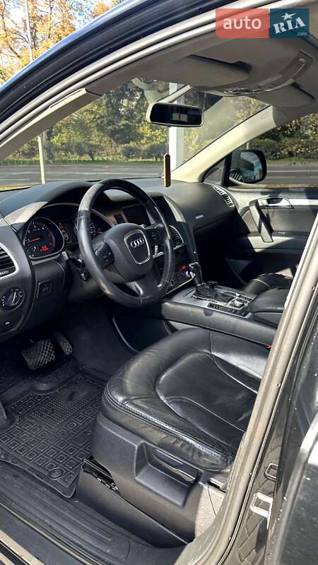 Позашляховик / Кросовер Audi Q7 2007 в Львові