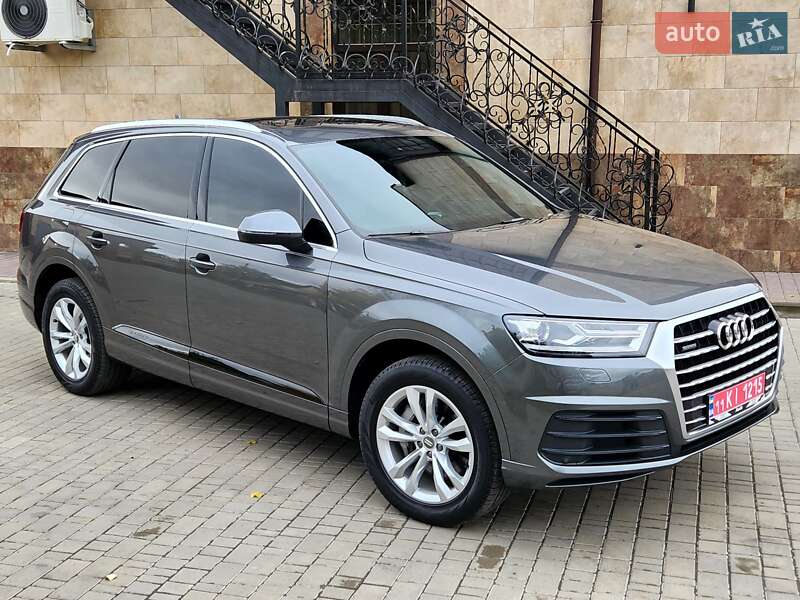 Внедорожник / Кроссовер Audi Q7 2019 в Виннице