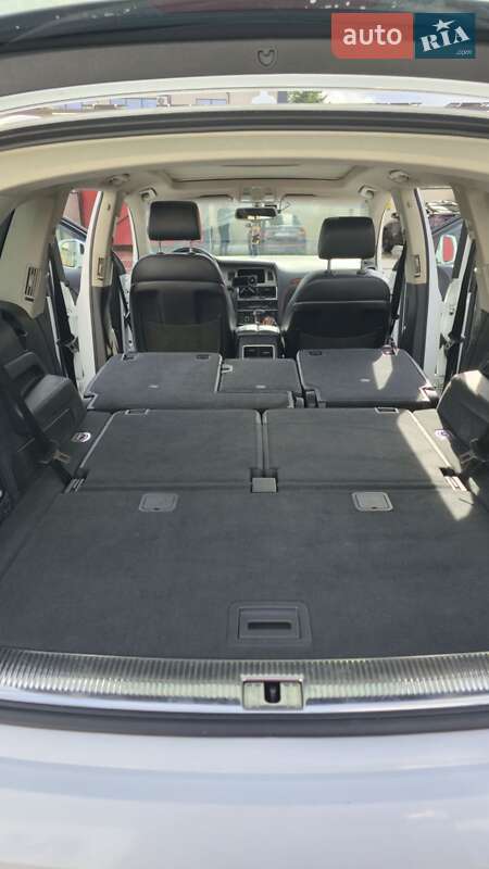 Позашляховик / Кросовер Audi Q7 2014 в Одесі