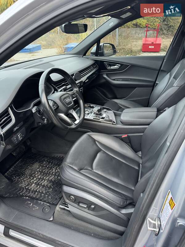 Позашляховик / Кросовер Audi Q7 2017 в Верхньодніпровську фото 21 Позашляховик / Кросовер Audi Q7 2017 в Верхньодніпровську