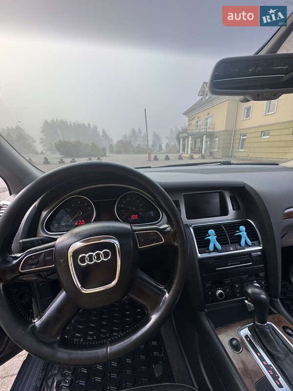 Позашляховик / Кросовер Audi Q7 2011 в Львові