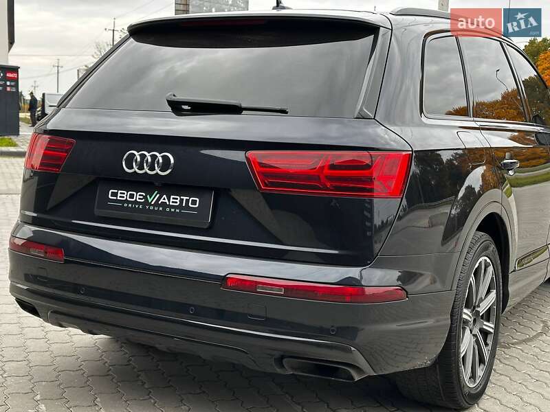 Позашляховик / Кросовер Audi Q7 2016 в Львові