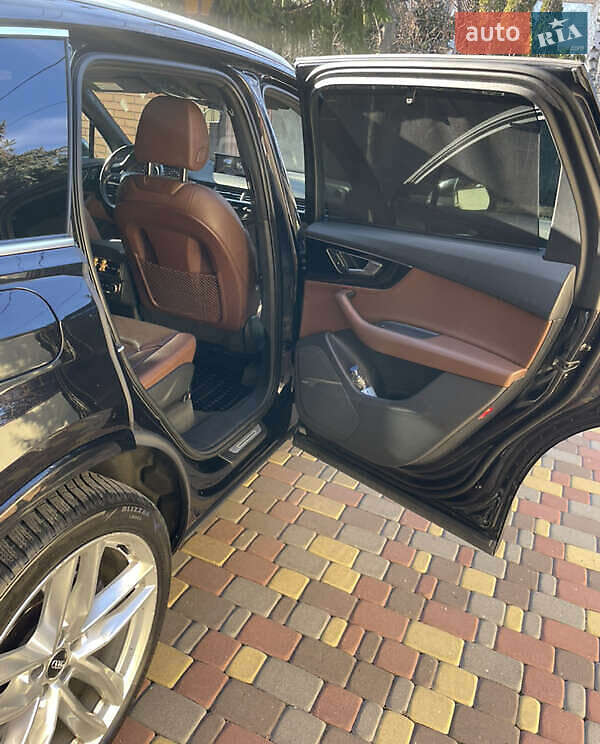 Внедорожник / Кроссовер Audi Q7 2017 в Киеве фото 19 Внедорожник / Кроссовер Audi Q7 2017 в Киеве