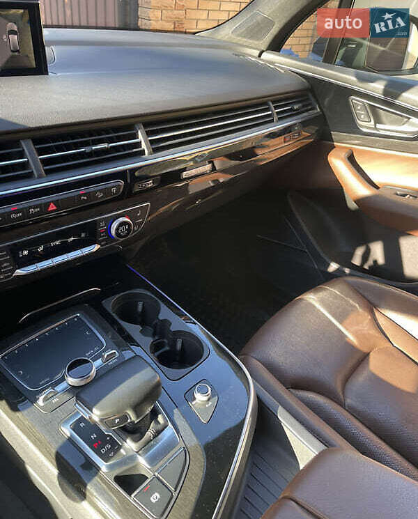 Внедорожник / Кроссовер Audi Q7 2017 в Киеве фото 20 Внедорожник / Кроссовер Audi Q7 2017 в Киеве