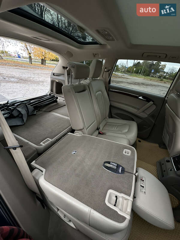Внедорожник / Кроссовер Audi Q7 2013 в Ровно