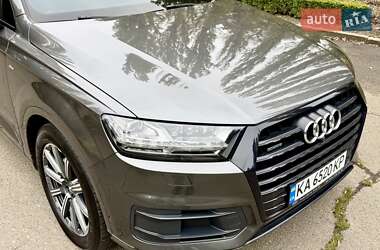 Внедорожник / Кроссовер Audi Q7 2019 в 