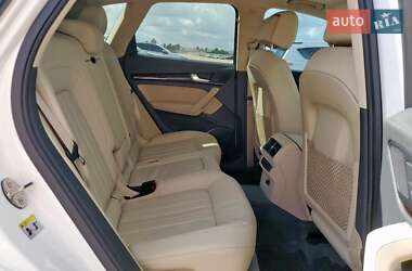 Позашляховик / Кросовер Audi Q7 2019 в  фото 11 Позашляховик / Кросовер Audi Q7 2019 в