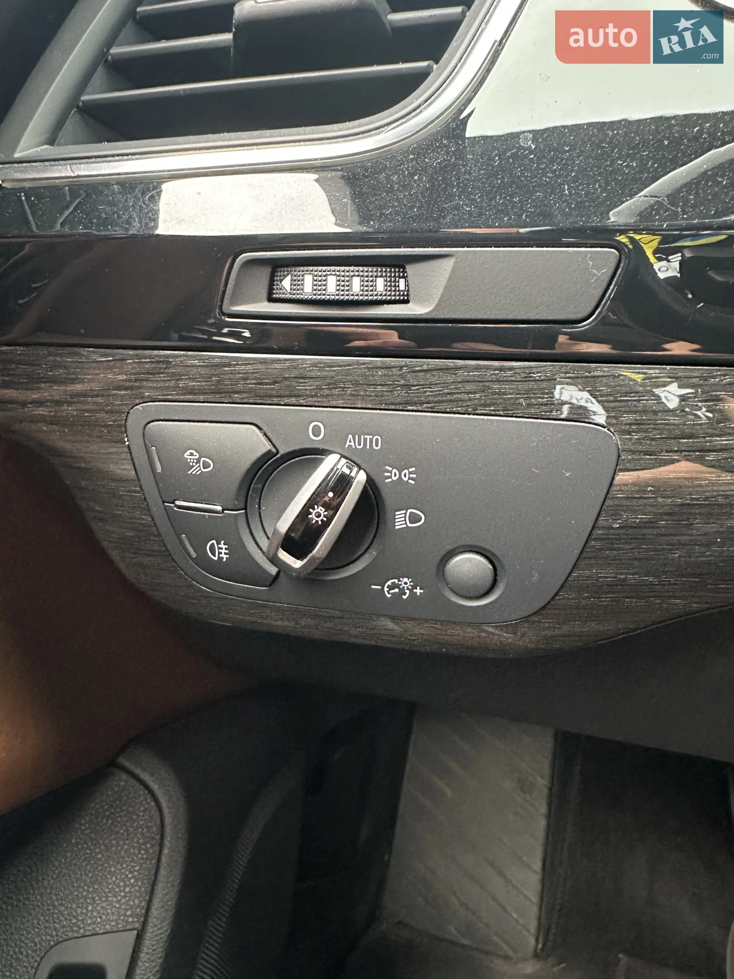 2016 Audi Q7 - мініатюра 38