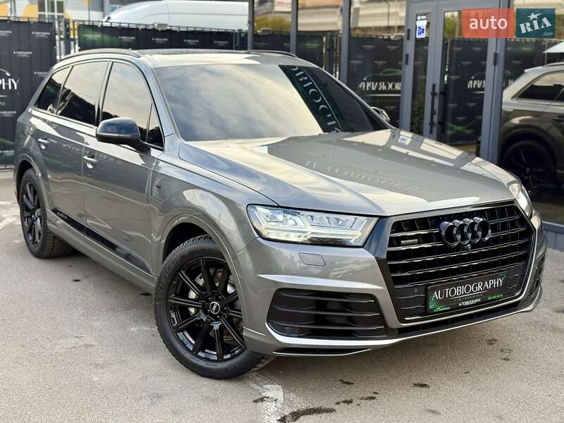 Audi Q7 2016