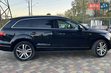 Позашляховик / Кросовер Audi Q7 2013 в  фото 8 Позашляховик / Кросовер Audi Q7 2013 в
