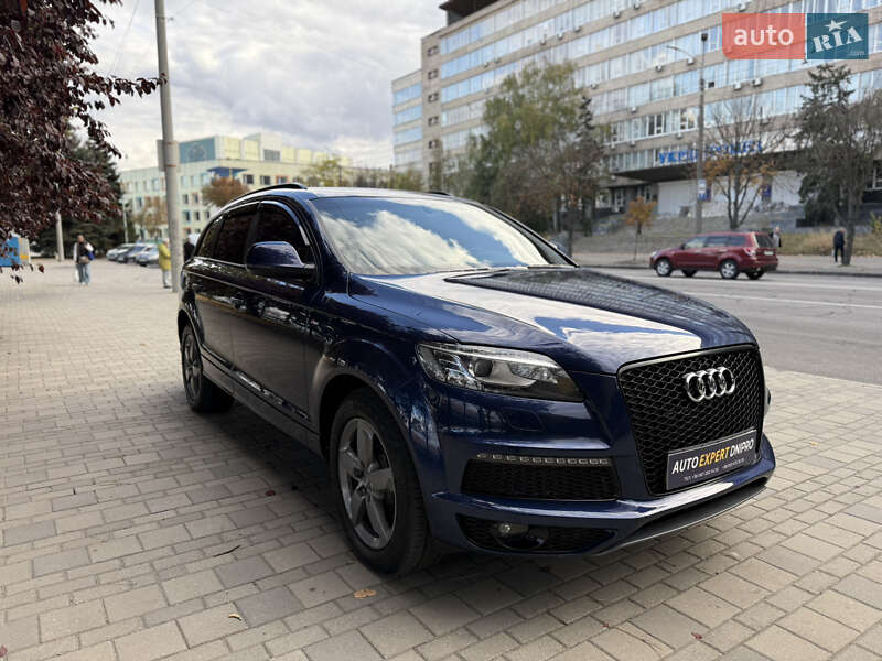 Позашляховик / Кросовер Audi Q7 2012 в Дніпрі фото 12 Позашляховик / Кросовер Audi Q7 2012 в Дніпрі