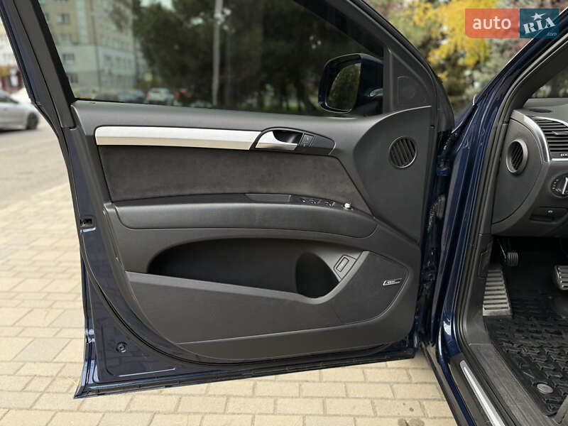 Позашляховик / Кросовер Audi Q7 2012 в Дніпрі фото 31 Позашляховик / Кросовер Audi Q7 2012 в Дніпрі