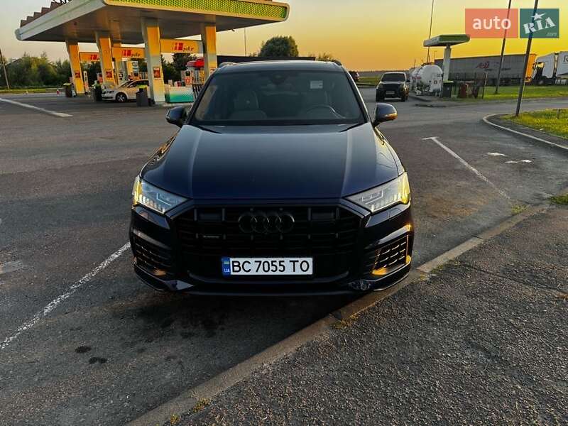 Внедорожник / Кроссовер Audi Q7 2021 в Львове