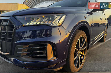 Внедорожник / Кроссовер Audi Q7 2021 в Львове