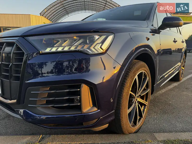 Audi Q7 2021