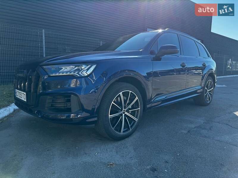 Внедорожник / Кроссовер Audi Q7 2021 в Львове