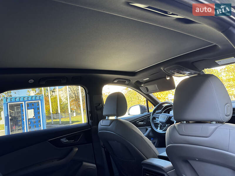 Внедорожник / Кроссовер Audi Q7 2021 в Львове