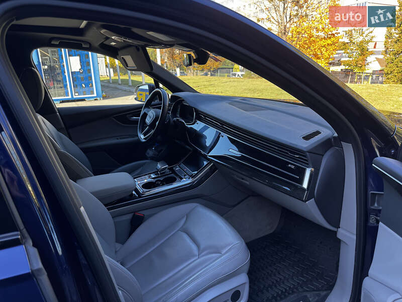 Внедорожник / Кроссовер Audi Q7 2021 в Львове