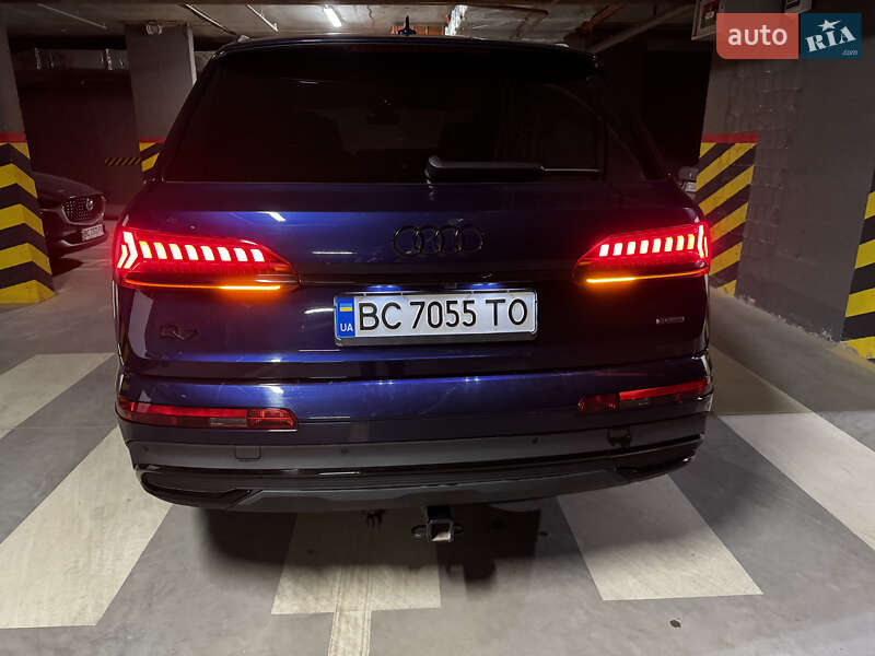 Внедорожник / Кроссовер Audi Q7 2021 в Львове