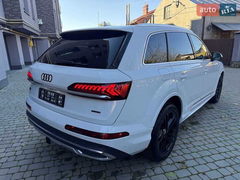 Позашляховик / Кросовер Audi Q7 2021 в Львові фото 17 Позашляховик / Кросовер Audi Q7 2021 в Львові