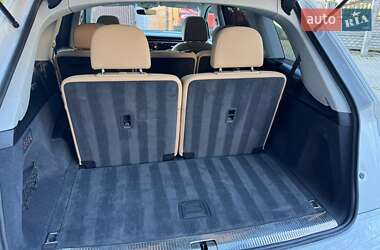 Внедорожник / Кроссовер Audi Q7 2021 в 