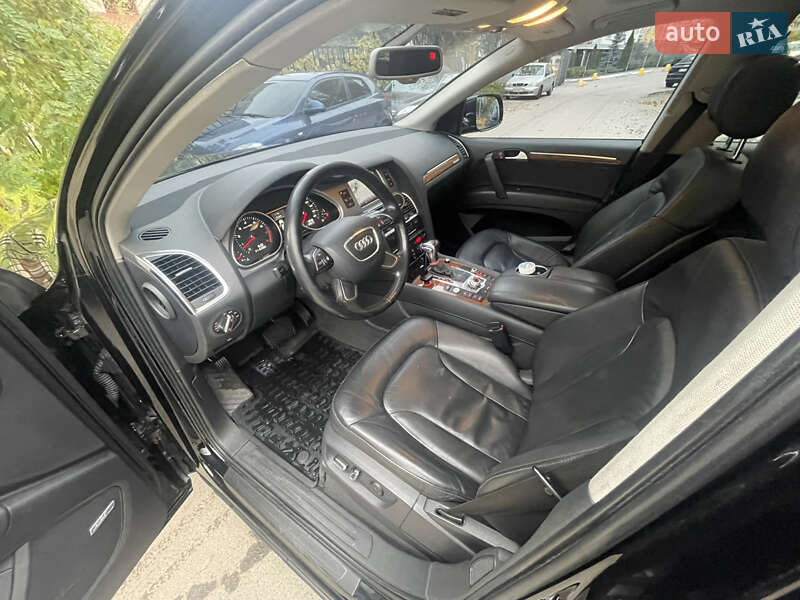 Внедорожник / Кроссовер Audi Q7 2014 в Киеве