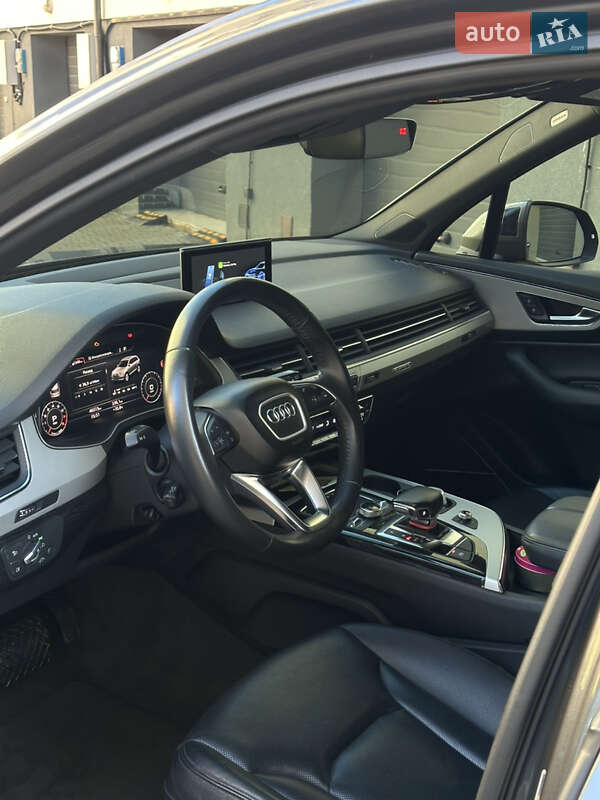 Позашляховик / Кросовер Audi Q7 2018 в Рівному фото 18 Позашляховик / Кросовер Audi Q7 2018 в Рівному