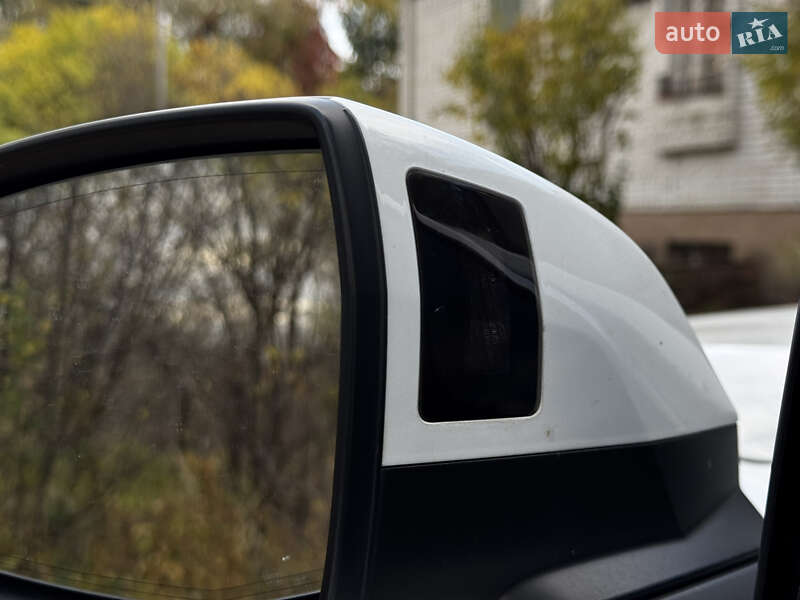 Внедорожник / Кроссовер Audi Q7 2017 в Дрогобыче фото 13 Внедорожник / Кроссовер Audi Q7 2017 в Дрогобыче