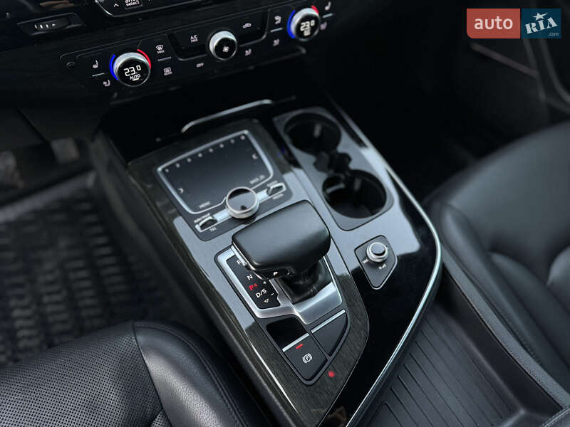 Внедорожник / Кроссовер Audi Q7 2017 в Дубно фото 49 Внедорожник / Кроссовер Audi Q7 2017 в Дубно