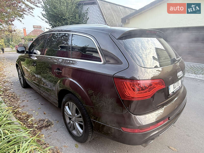 Внедорожник / Кроссовер Audi Q7 2012 в Киеве