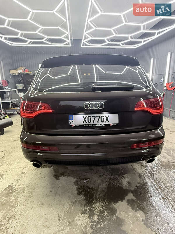 Внедорожник / Кроссовер Audi Q7 2012 в Киеве