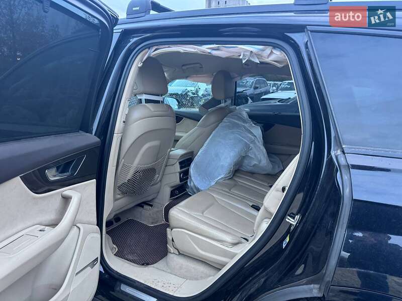 Внедорожник / Кроссовер Audi Q7 2016 в Львове фото 6 Внедорожник / Кроссовер Audi Q7 2016 в Львове