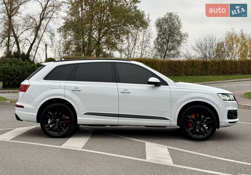Внедорожник / Кроссовер Audi Q7 2018 в Киеве фото 22 Внедорожник / Кроссовер Audi Q7 2018 в Киеве
